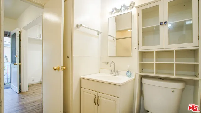 $2,000,000 | 1801 Verdugo Loma Drive, Glendale, CA 91208