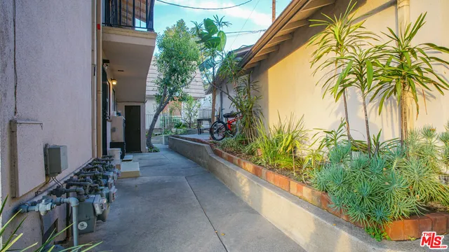 $2,000,000 | 1801 Verdugo Loma Drive, Glendale, CA 91208