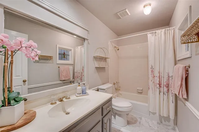 $529,900 | 103 Resolute Lane, Rockwall, TX 75032