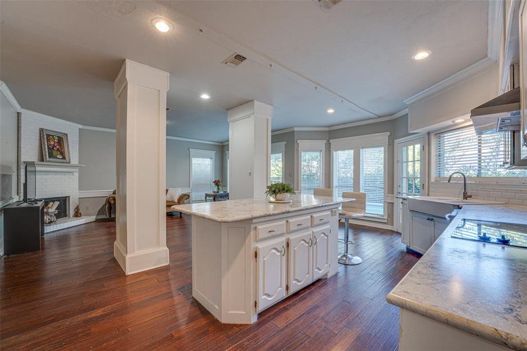 103 Resolute Lane Rockwall, TX 75032 - Photo 8 of 37