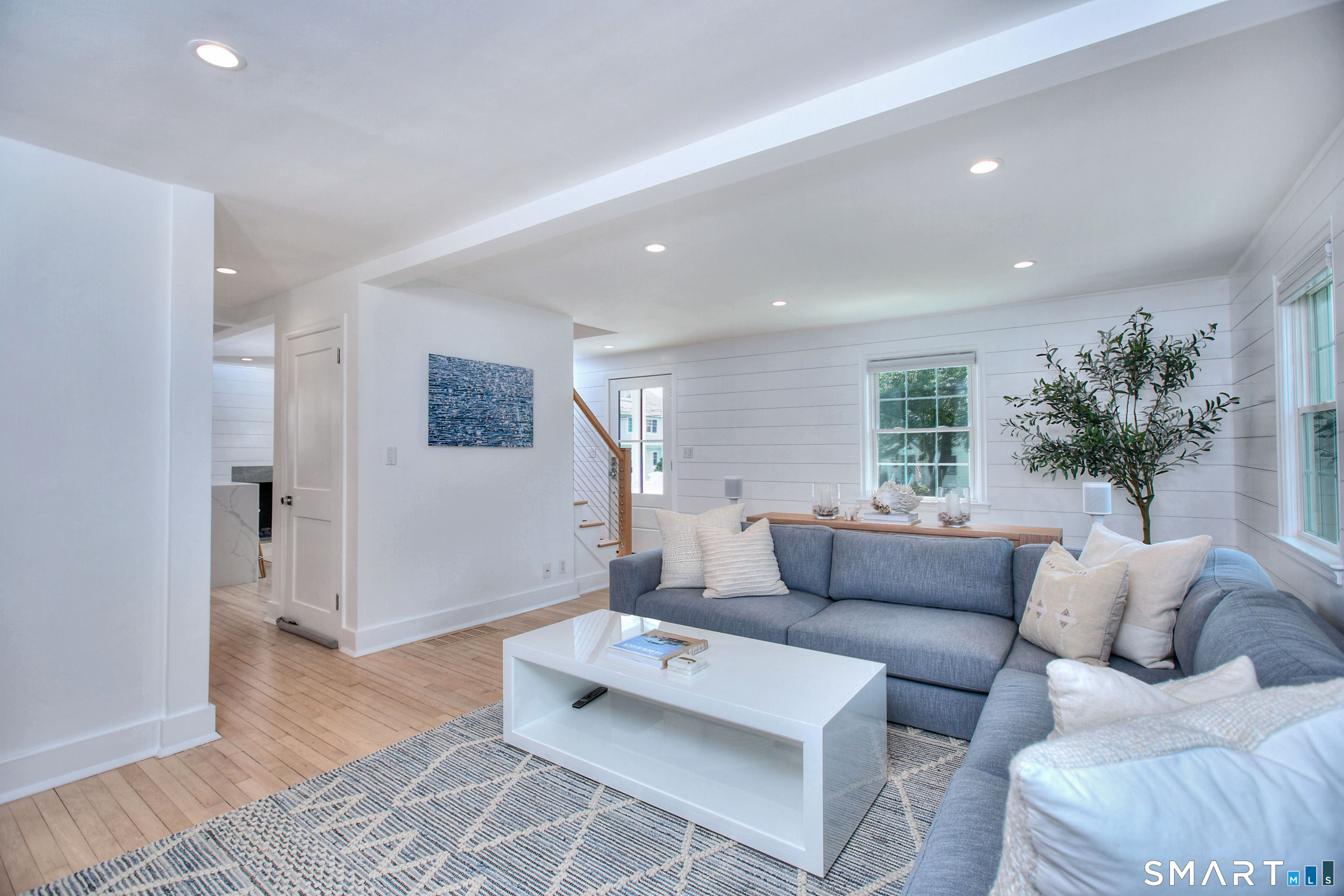 537 Penfield Road Fairfield, CT 06824 - Photo 11 of 39 Gallery Image 11