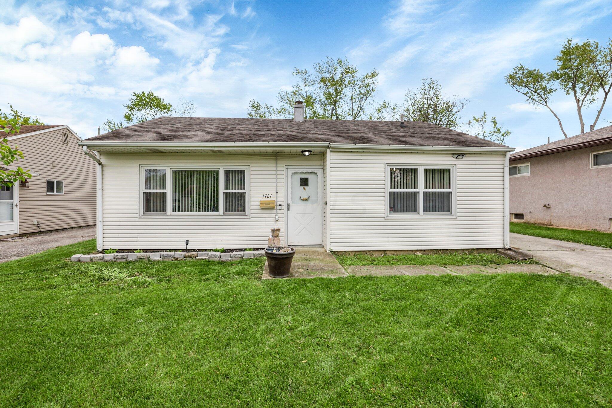 1727 Ferris Road Columbus, OH 43224 - Photo 35 of 35 6-web-or-mls-IMG_7961