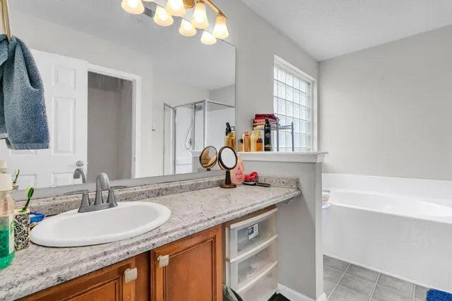 $399,999 | 402 Jamestown Drive, Summerville, SC 29486