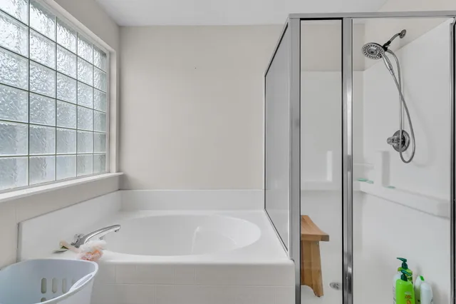 $399,999 | 402 Jamestown Drive, Summerville, SC 29486