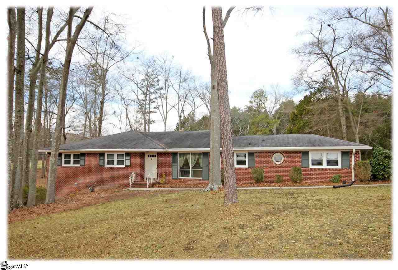 509 Garrison Road Simpsonville, SC 29681 - Photo 1 of 17 Gallery Image 1