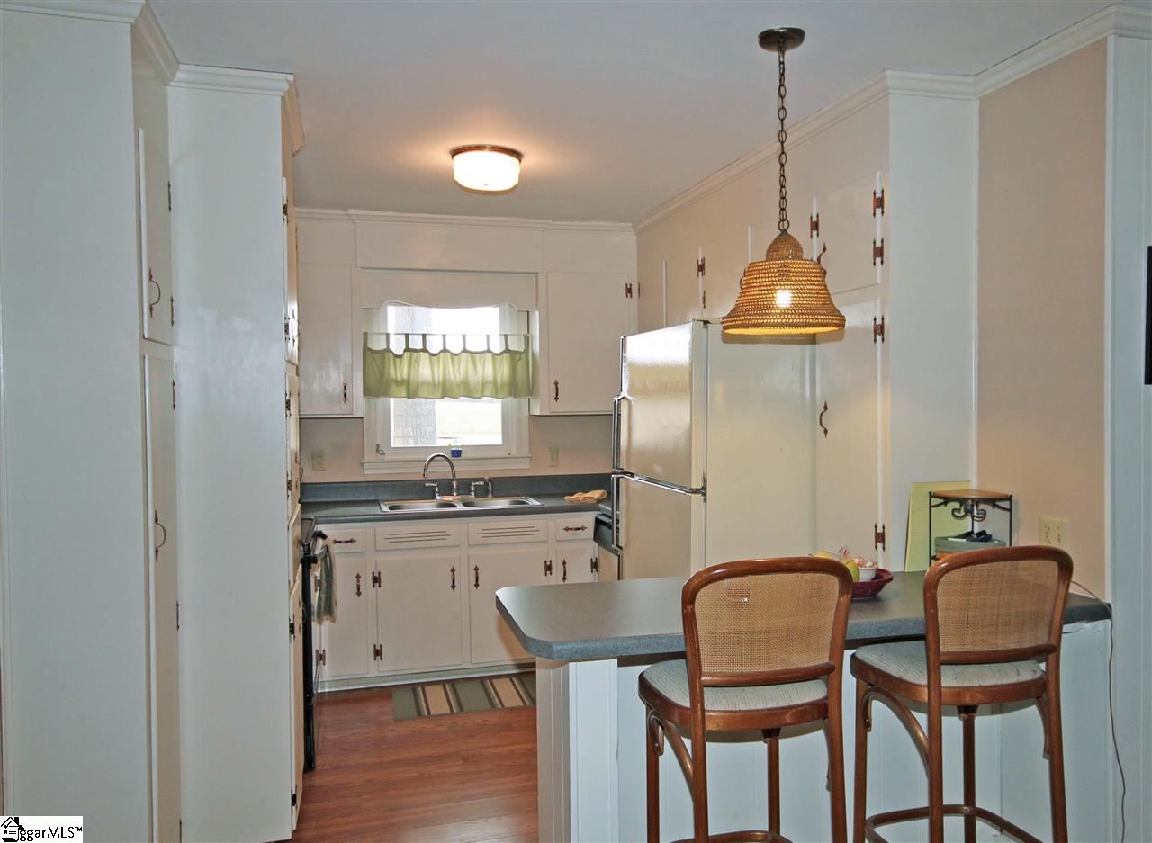 509 Garrison Road Simpsonville, SC 29681 - Photo 5 of 17 Gallery Image 5