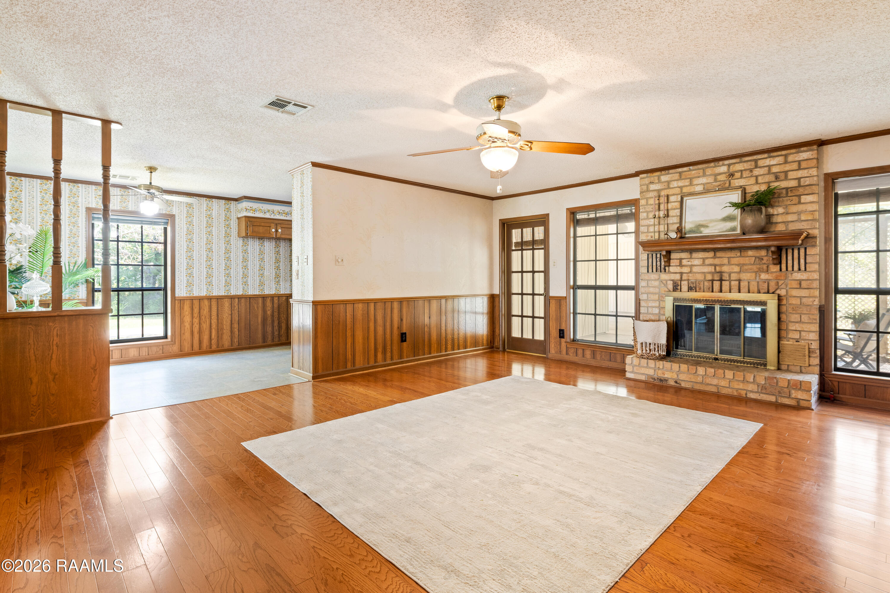 803 West Gloria Switch Road Lafayette, LA 70507 - Photo 16 of 38 Den