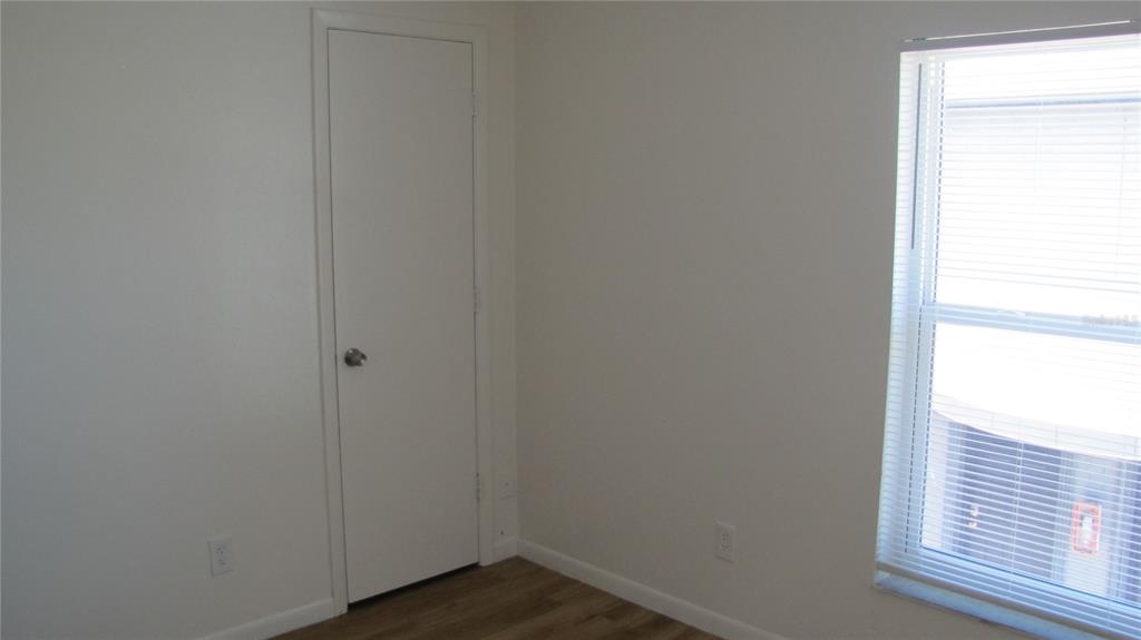 5122 Temple Heights Road, Unit C Tampa, FL 33617 - Photo 11 of 17