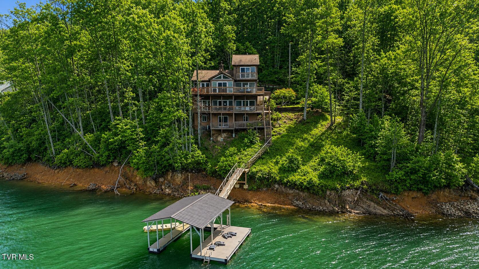 310 Cove Ridge Lane Butler, TN 37640 - Photo 8 of 64 BF4859CC-D215-47AC-B5D9-D04A934DE683