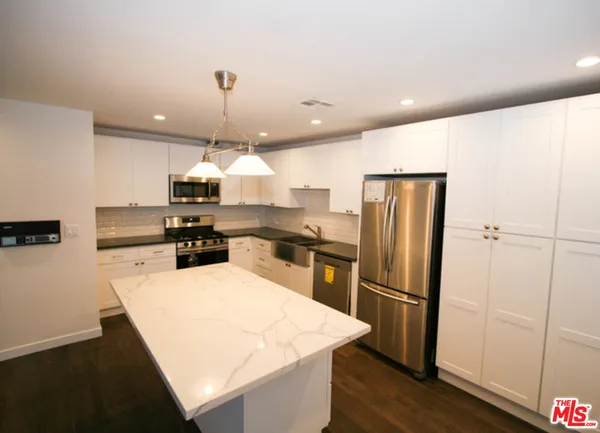 $4,950 | 1418 26th Street, Unit 3, Santa Monica, CA 90404