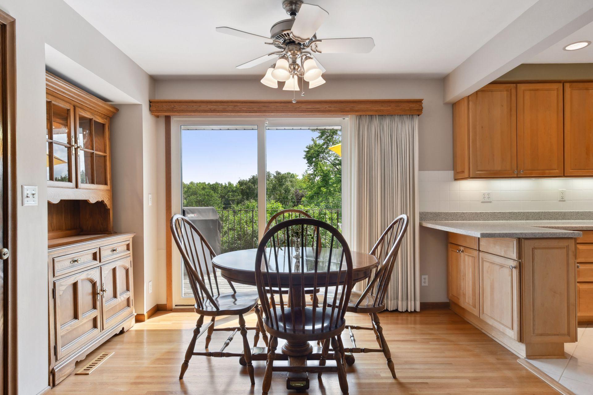 8818 Zenith Road Bloomington, MN 55431 - Photo 14 of 33