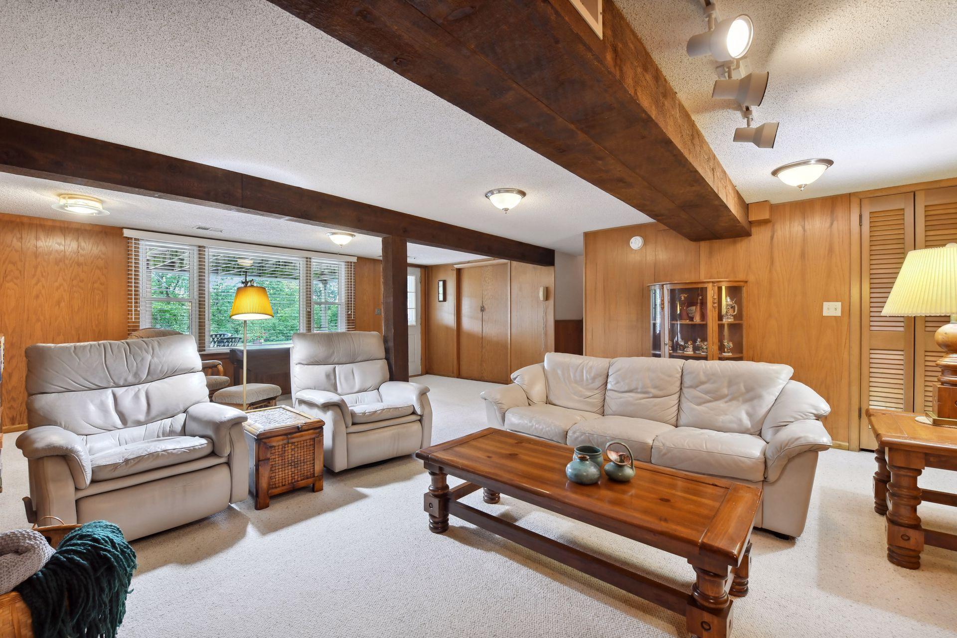 8818 Zenith Road Bloomington, MN 55431 - Photo 20 of 33