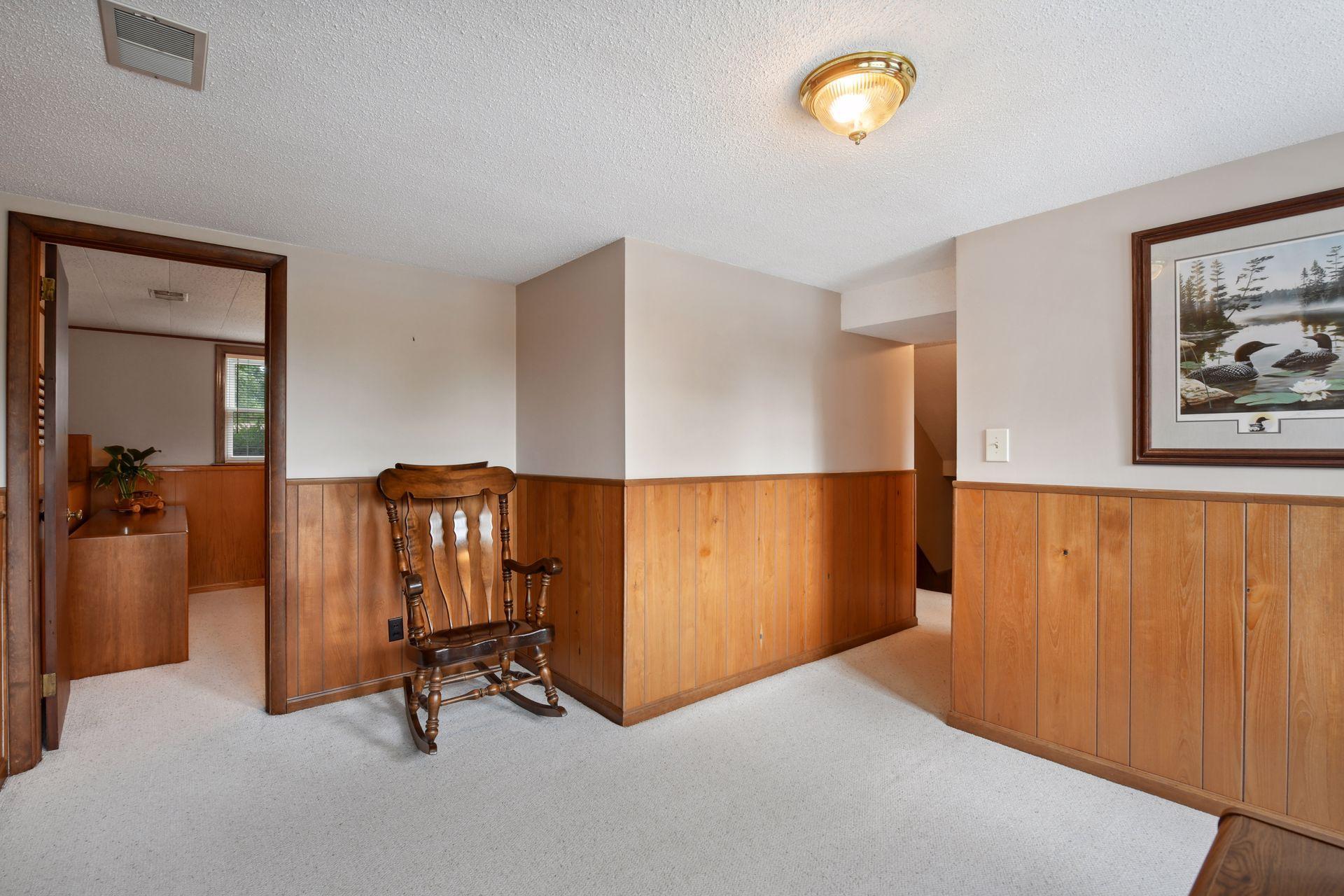 8818 Zenith Road Bloomington, MN 55431 - Photo 25 of 33