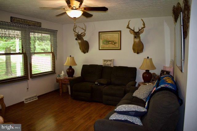 171 Pleasant Grove Road Conowingo, MD 21918 - Photo 11 of 31