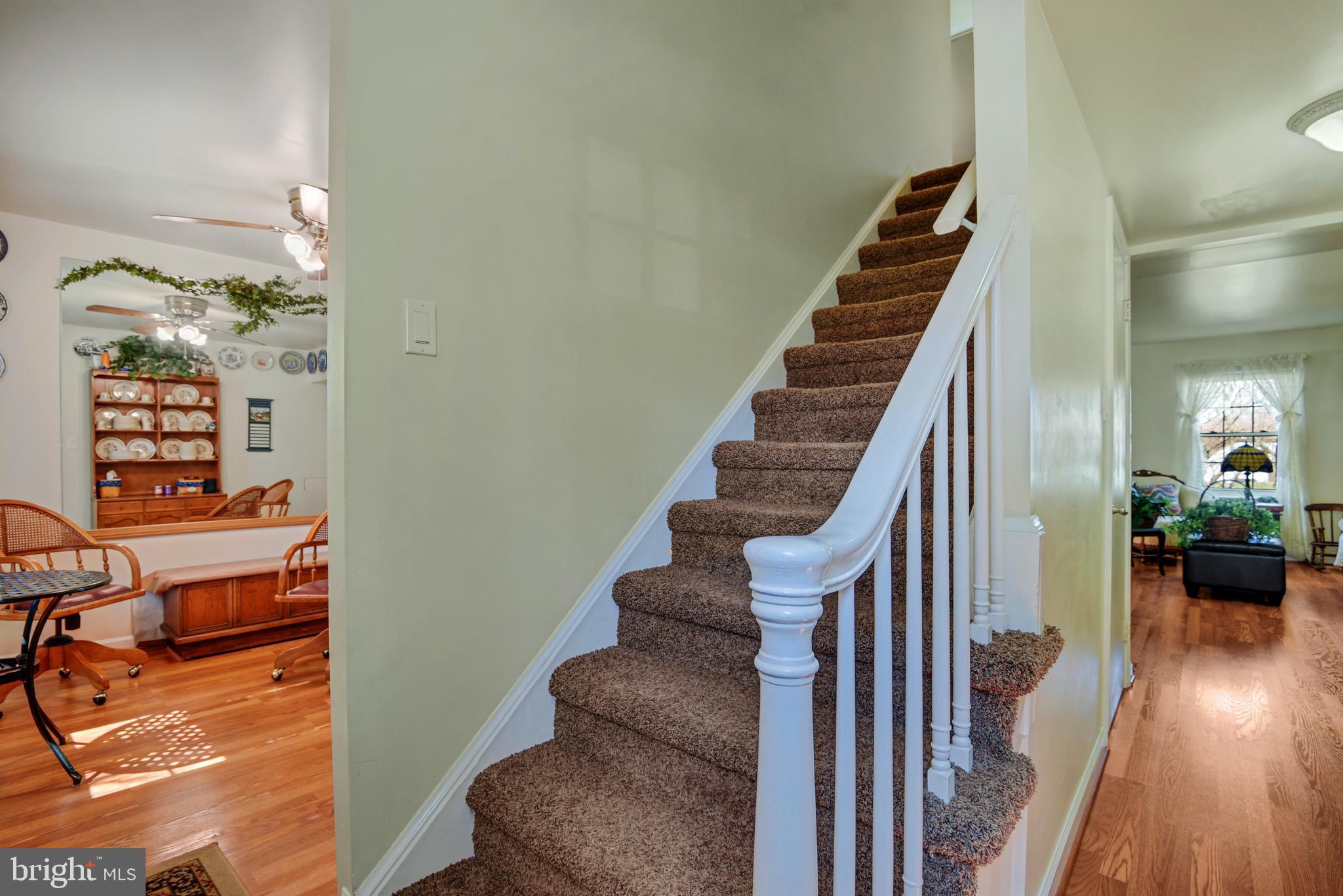 5 Rye Court Gaithersburg, MD 20878 - Photo 4 of 32 Gallery Image 4