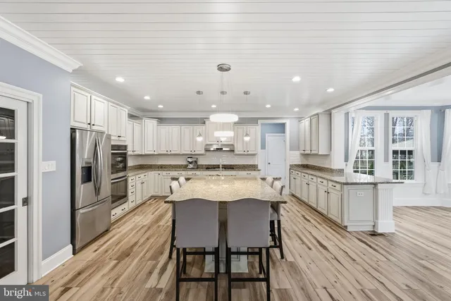 $1,185,000 | 13826 Estate Manor Drive, Gainesville, VA 20155