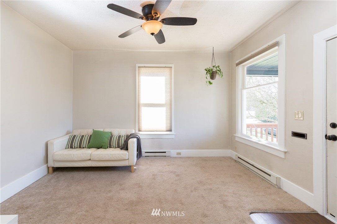 1237 South State Street Tacoma, WA 98405 - Photo 3 of 19