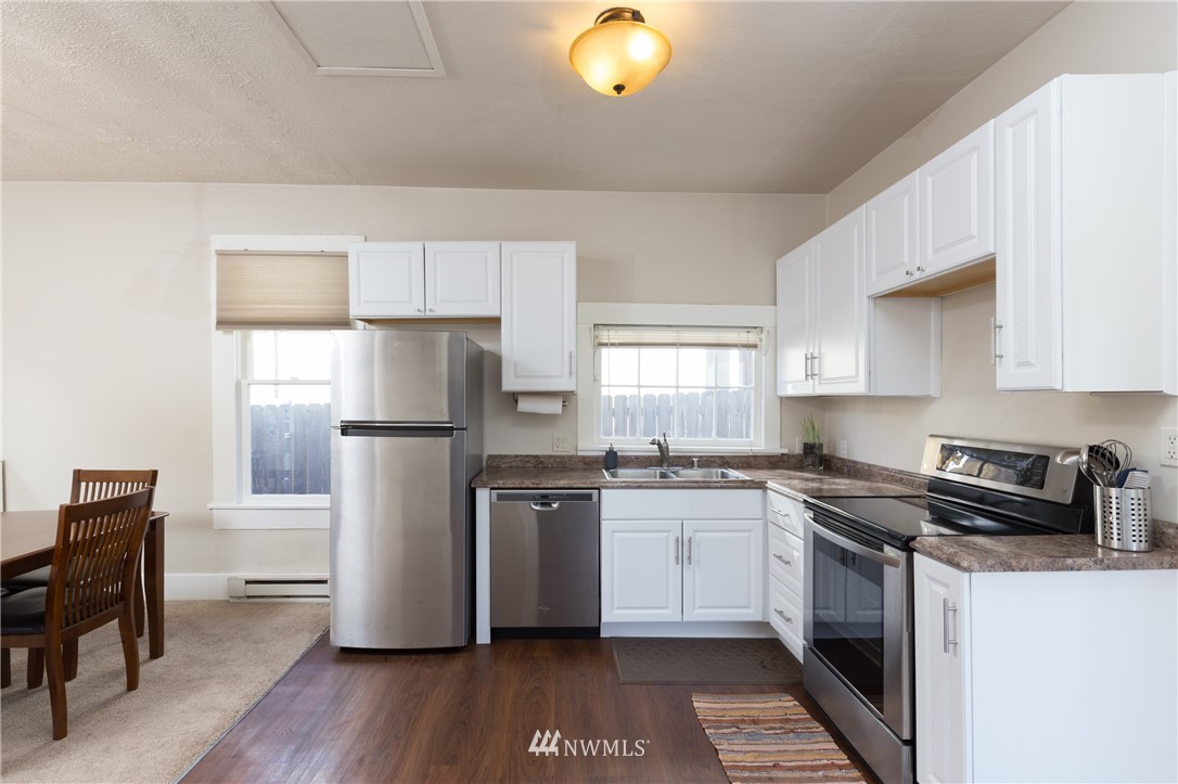 1237 South State Street Tacoma, WA 98405 - Photo 7 of 19