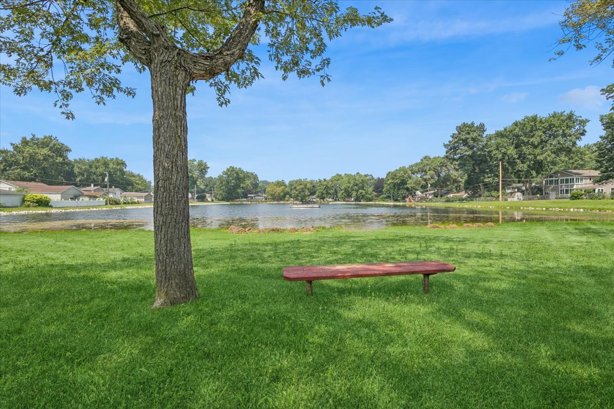 411 Highland Road Grayslake, IL 60030 - Photo 20 of 26