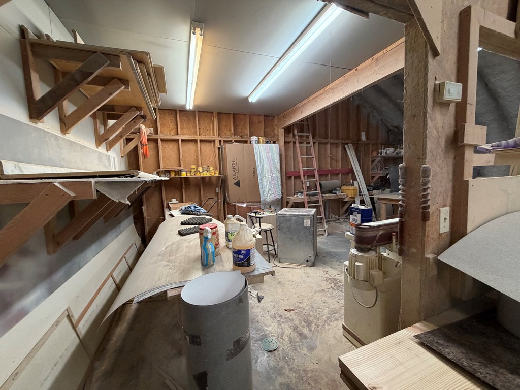 1124 20th Street Columbus, GA 31901 - Photo 12 of 30 a view of a room with gym equipment