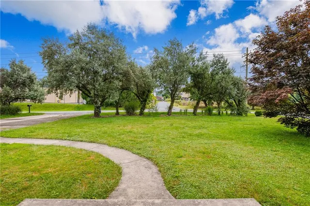 $235,000 | 1408 Dwight Drive, Johnstown, PA 15904