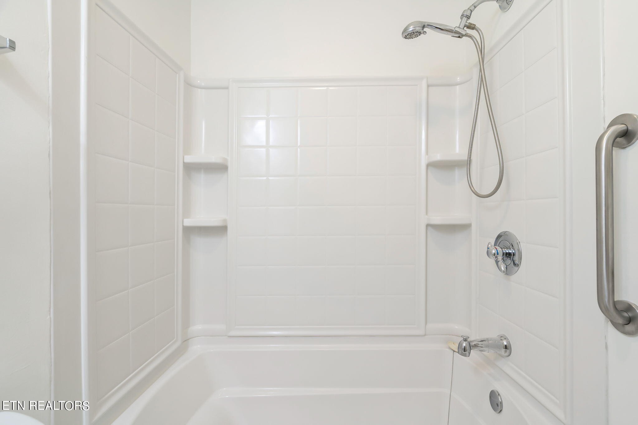 10025 Bluegrass Road Knoxville, TN 37922 - Photo 17 of 32 Gallery Image 17