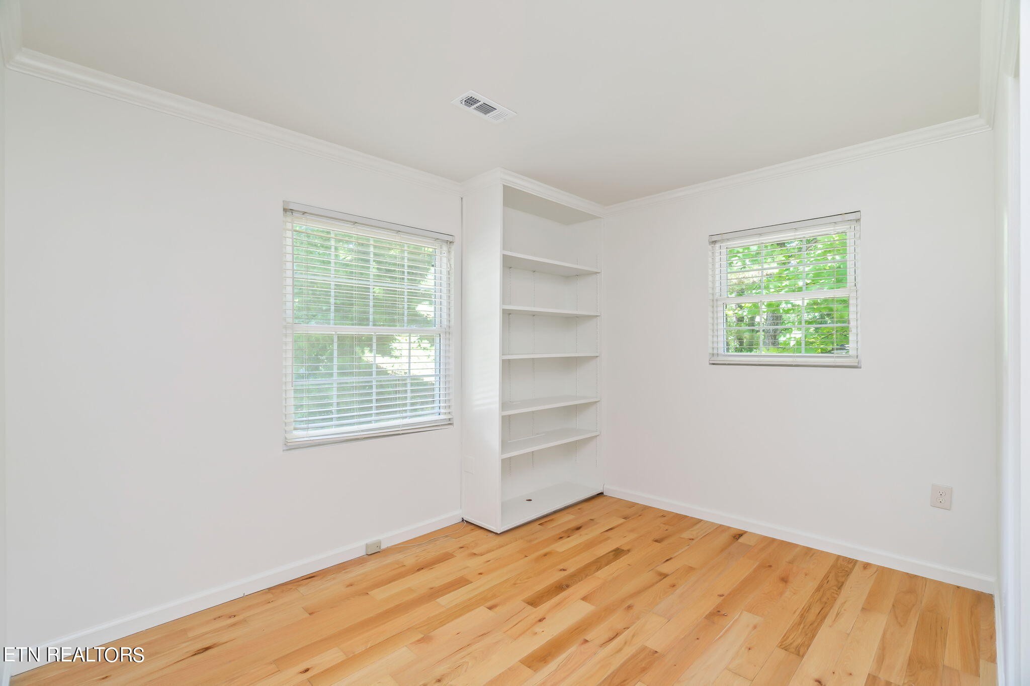10025 Bluegrass Road Knoxville, TN 37922 - Photo 18 of 32 Gallery Image 18