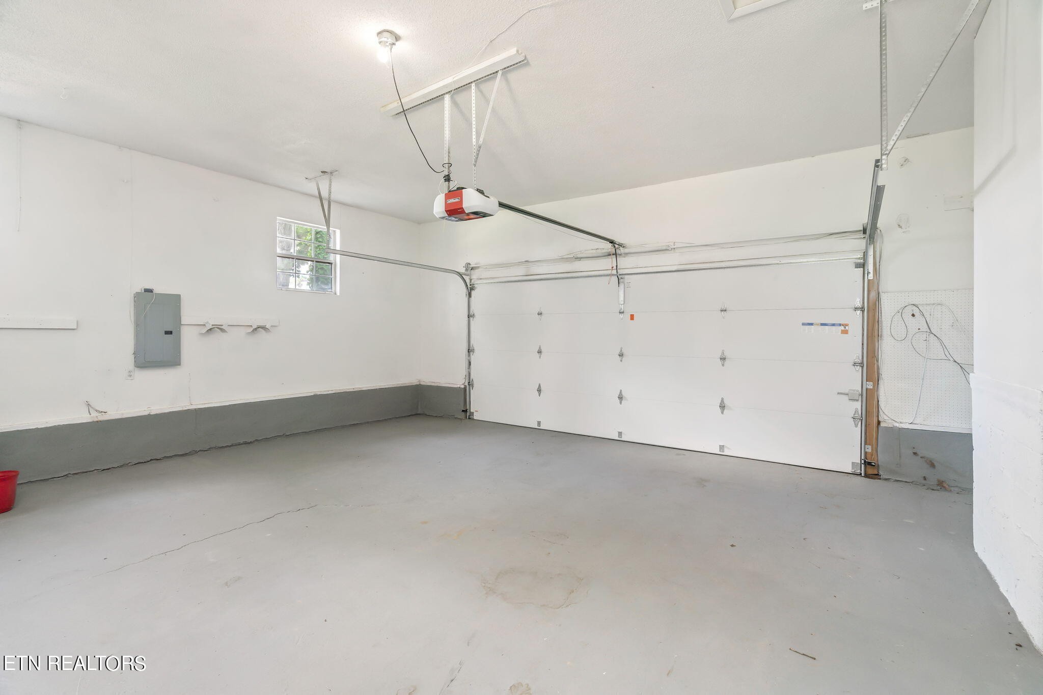 10025 Bluegrass Road Knoxville, TN 37922 - Photo 23 of 32 Gallery Image 23
