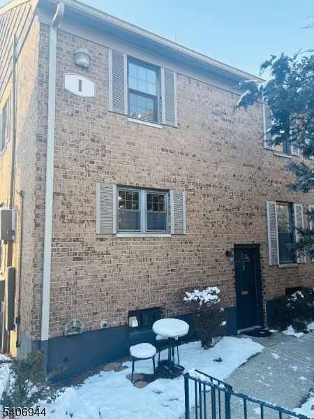 181 Long Hill Road, Unit 2 Little Falls, NJ 07424 - Photo 1 of 25