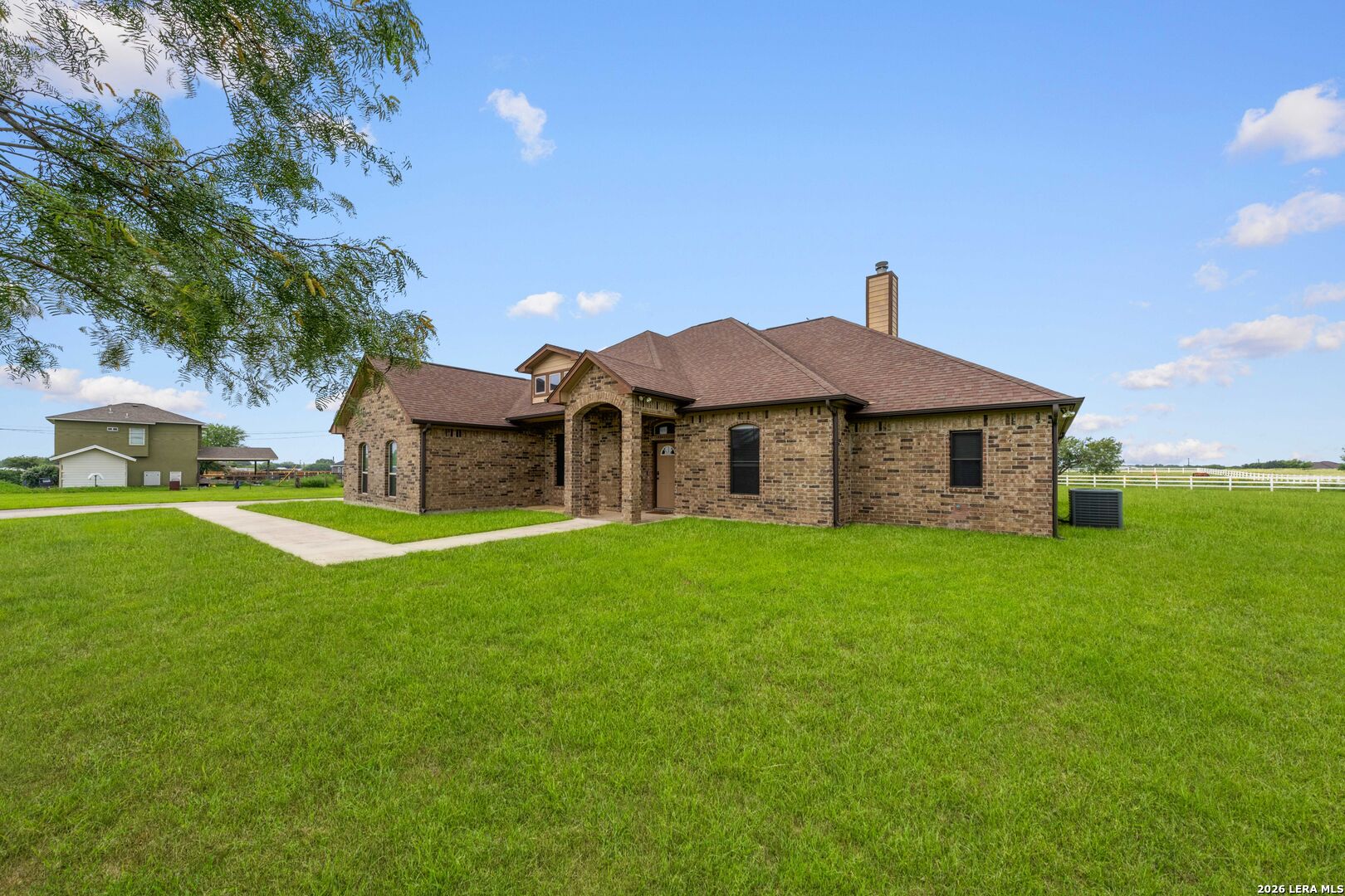 16371 Borregas Road Elmendorf, TX 78112 - Photo 2 of 80
