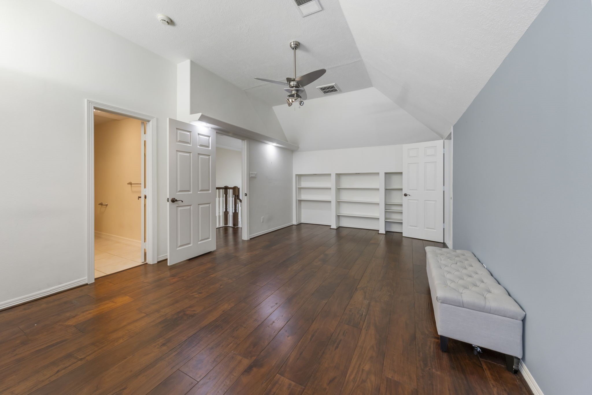 90 West Horizon Ridge Place Spring, TX 77381 - Photo 28 of 36 wooden floor in an empty room with a window
