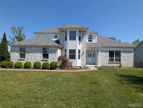 $495,000 | 1029 Villa Gran Way, Fenton, MO 63026