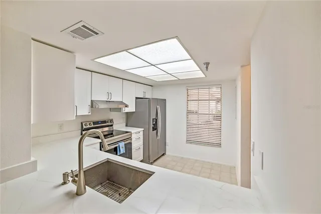 $186,500 | 6304 Pointe W Boulevard West, Unit A102, Bradenton, FL 34209