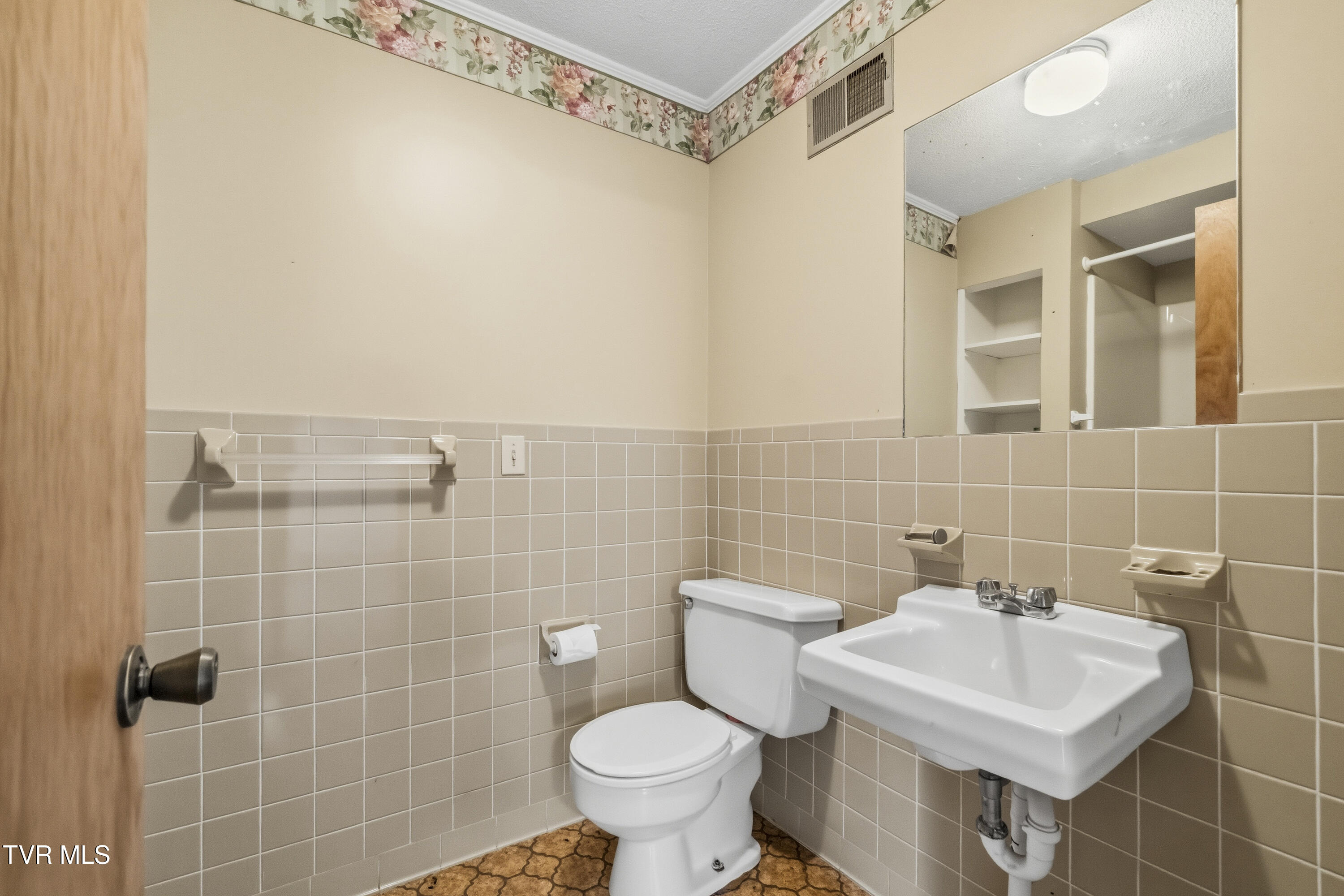 595 East Allens Bridge Road Greeneville, TN 37743 - Photo 42 of 63 42
