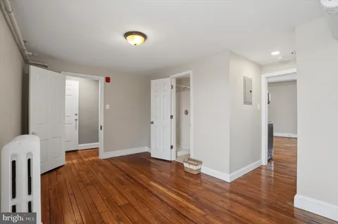 $1,495 | 6113 Ridge Avenue, Unit 3, Philadelphia, PA 19128