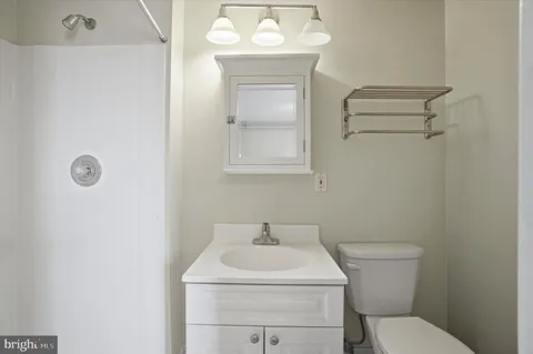 $1,495 | 6113 Ridge Avenue, Unit 3, Philadelphia, PA 19128