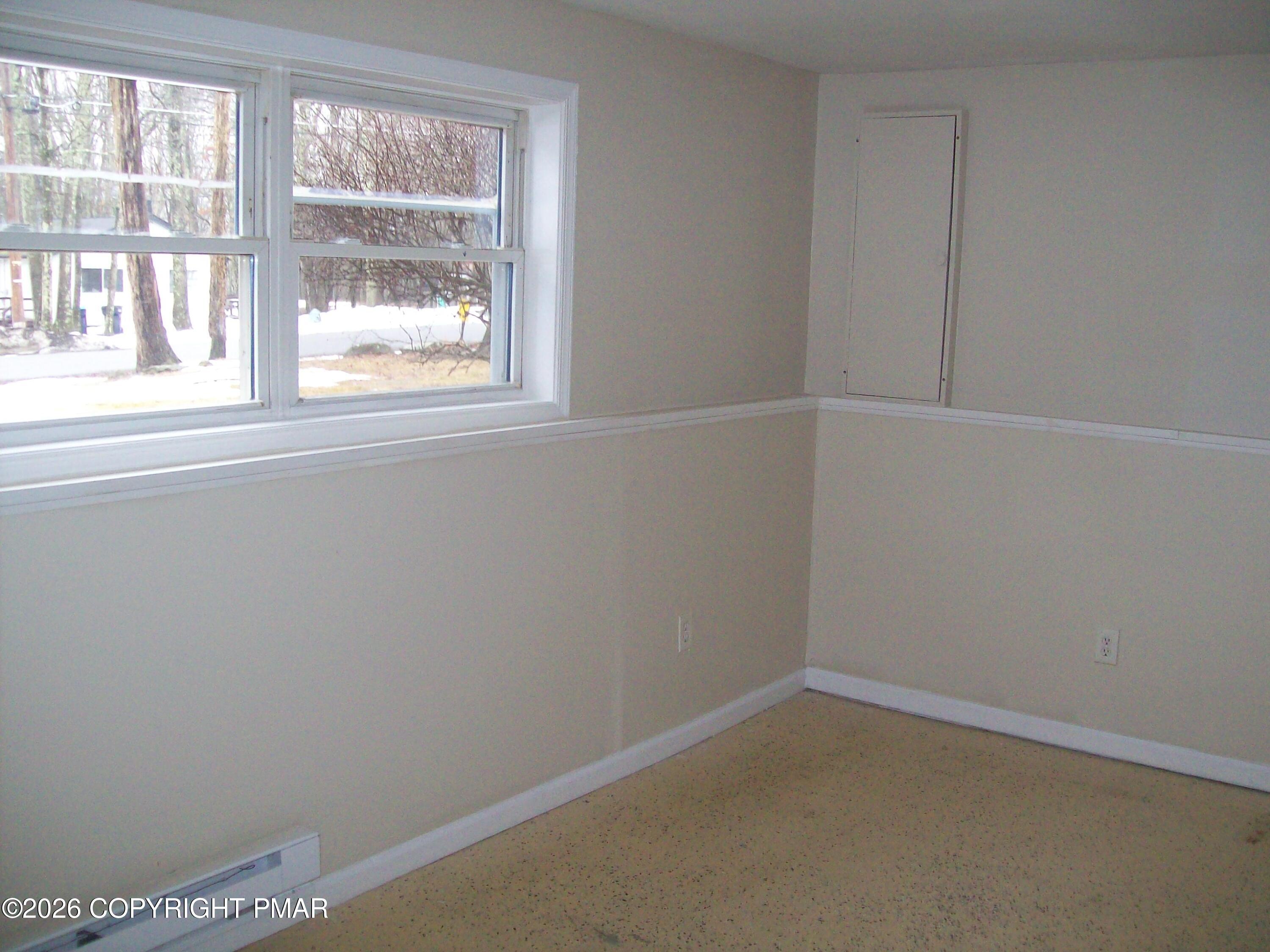 139 Davis Circle Bushkill, PA 18324 - Photo 22 of 23 Bedroom 4