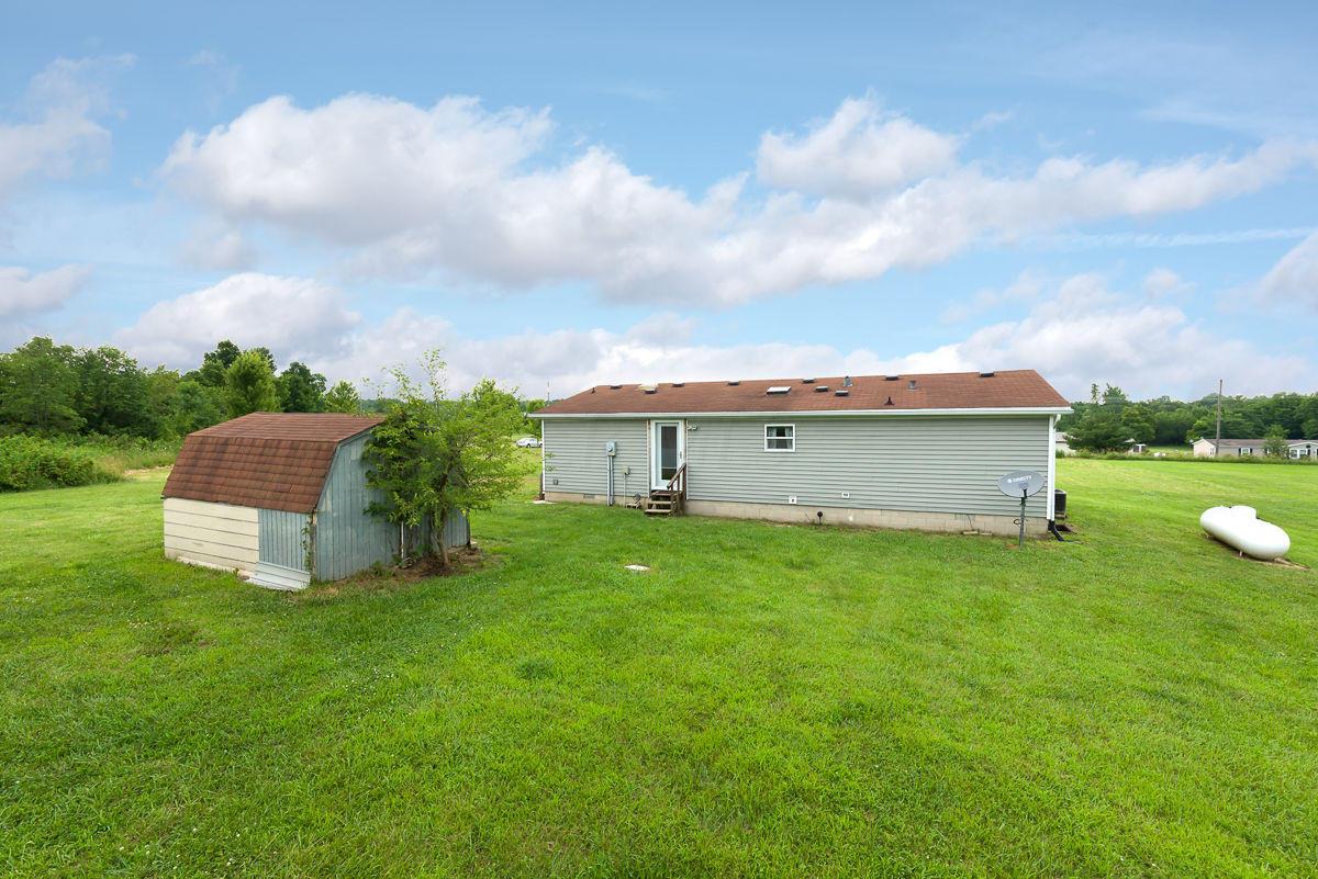 23275 Hoover-Bault Road Raymond, OH 43067 - Photo 8 of 30 Gallery Image 8