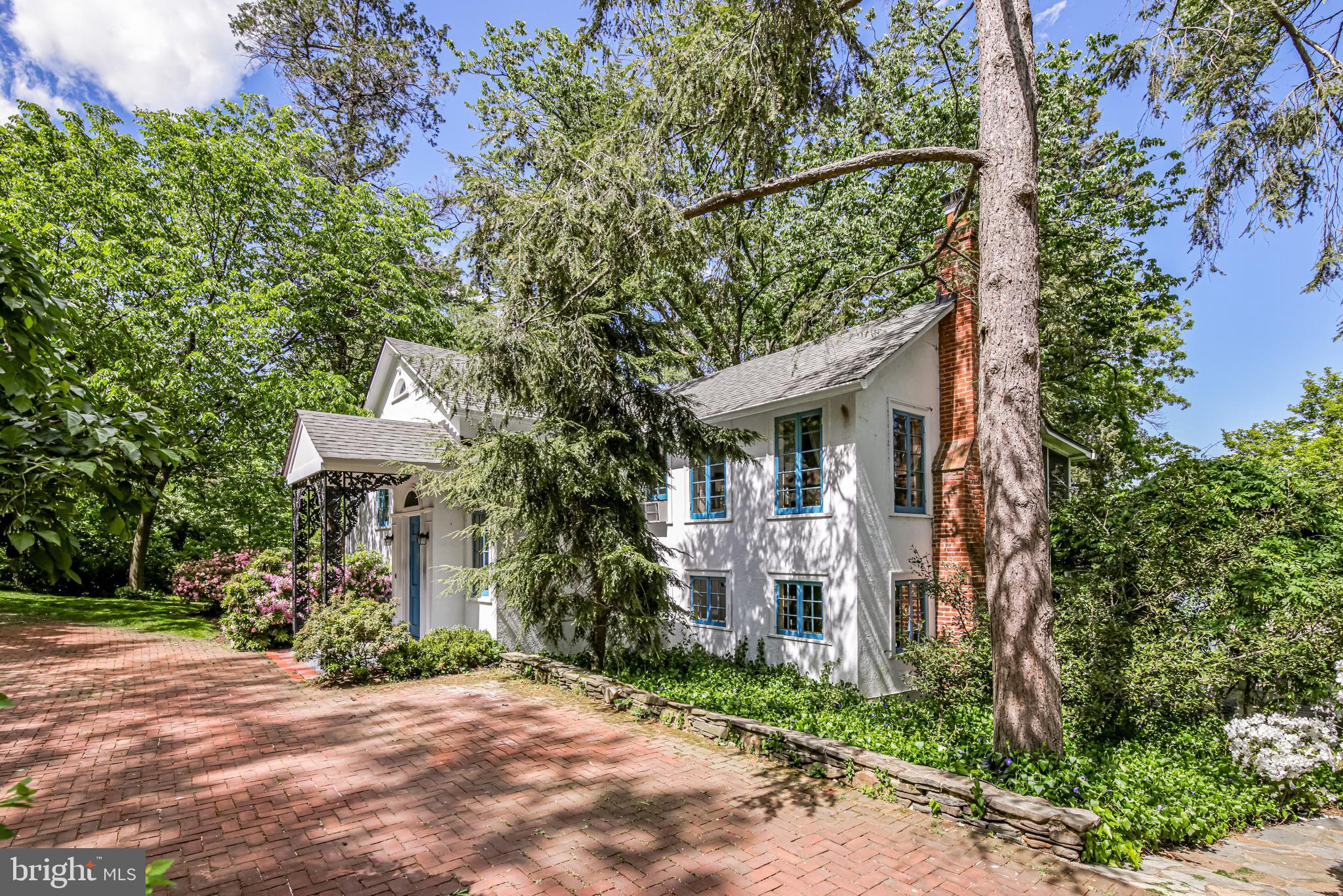 7739 Southdown Road Alexandria, VA 22308 - Photo 3 of 50 Gallery Image 3