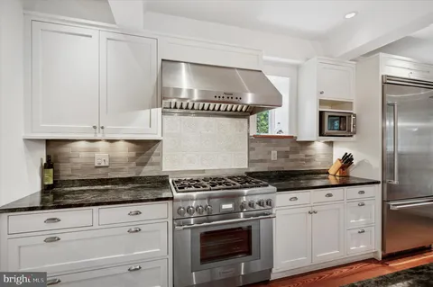 $1,850,000 | 7004 Wissahickon Avenue, Philadelphia, PA 19119