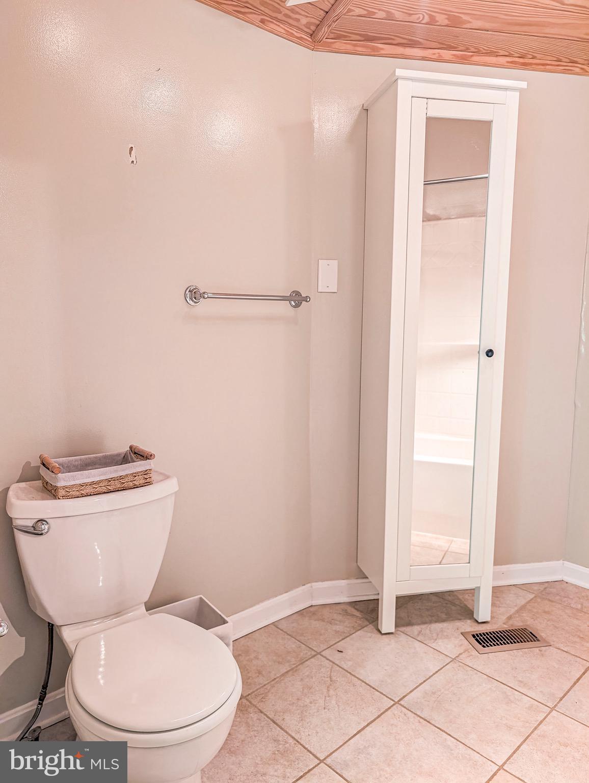 12433 Cree Lane Lusby, MD 20657 - Photo 17 of 28 Primary Bathroom