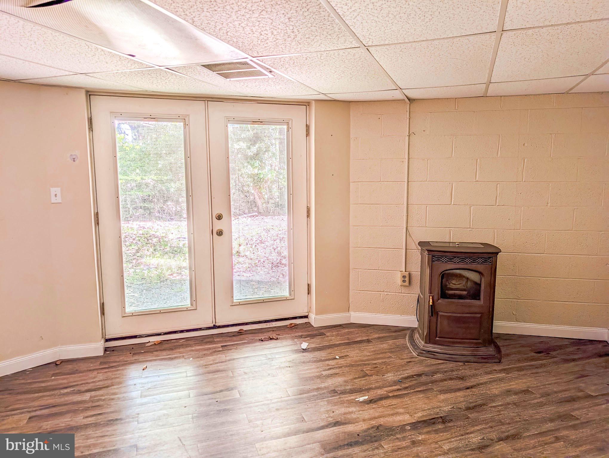 12433 Cree Lane Lusby, MD 20657 - Photo 23 of 28 Downstairs living area