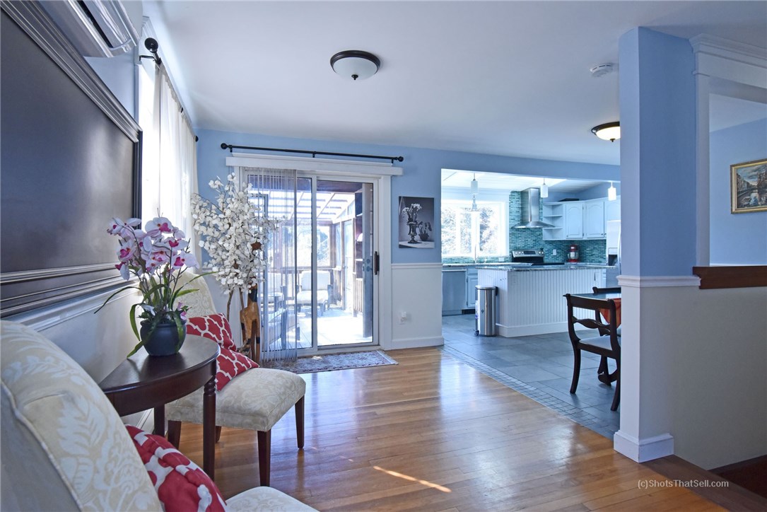24 Old Pine Road Narragansett, RI 02882 - Photo 13 of 33 Gallery Image 13