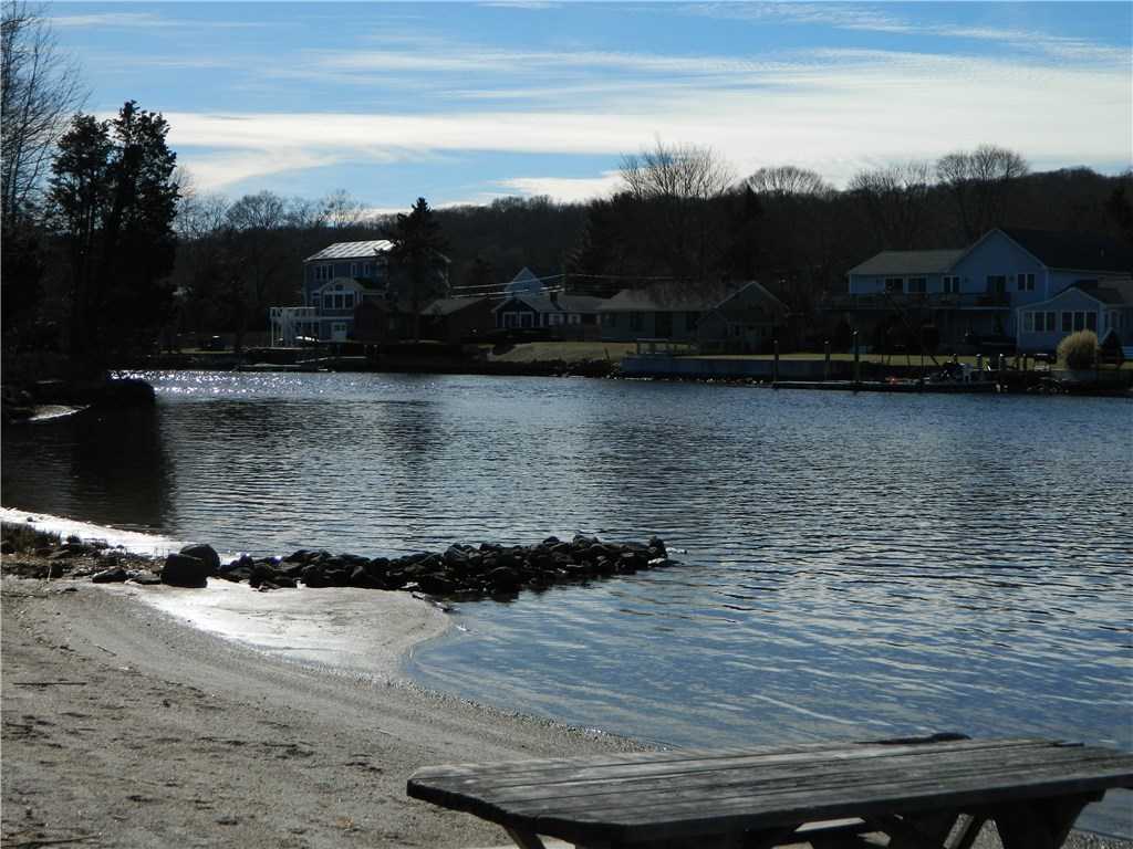 24 Old Pine Road Narragansett, RI 02882 - Photo 31 of 33 Association Beach