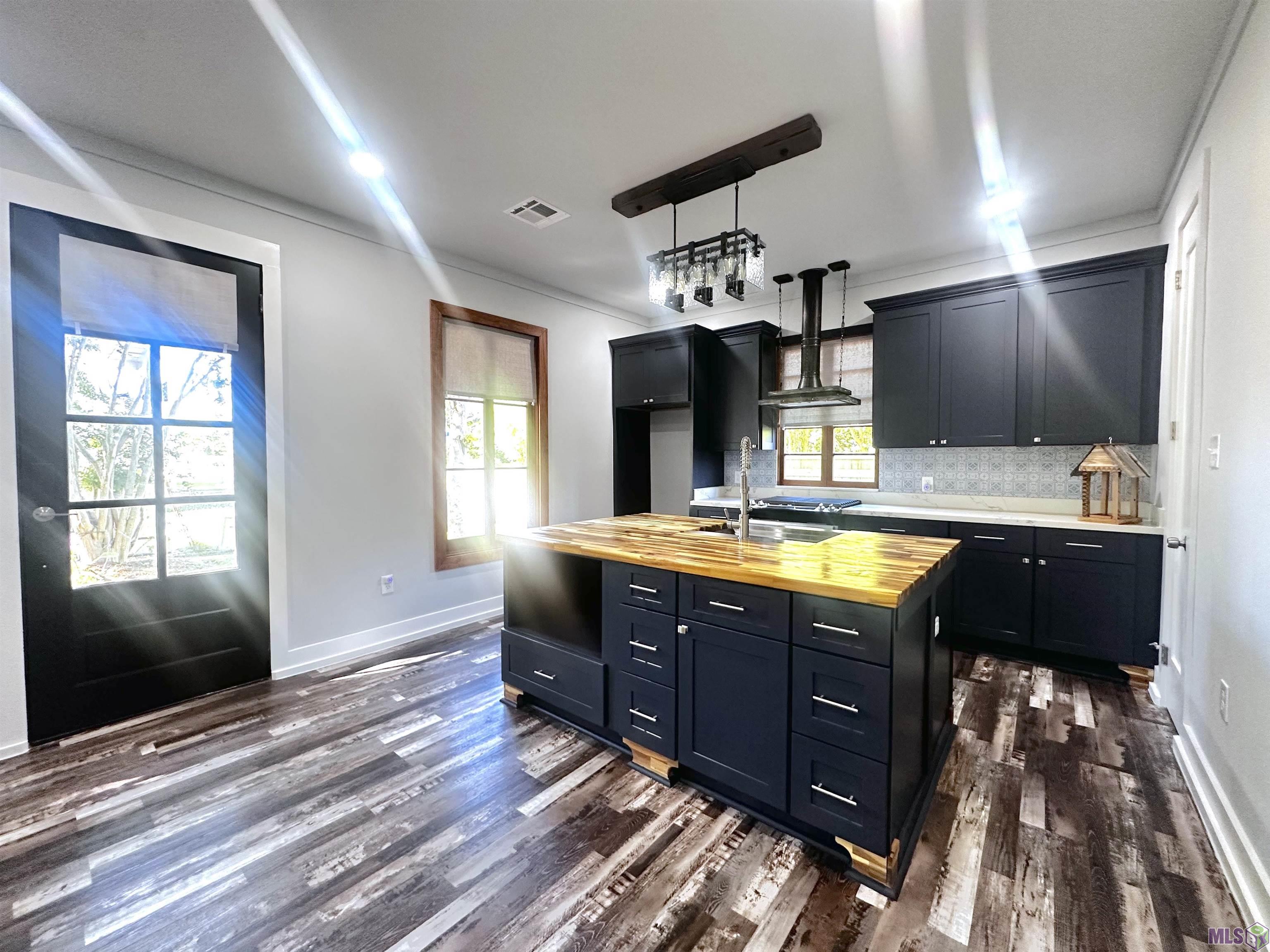 2513 Jura Street Baton Rouge, LA 70806 - Photo 6 of 25