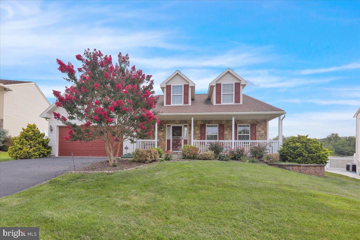 2509 Joshua Drive Sinking Spring, PA 19608 - Photo 35 of 35 a front view of a house with a yard