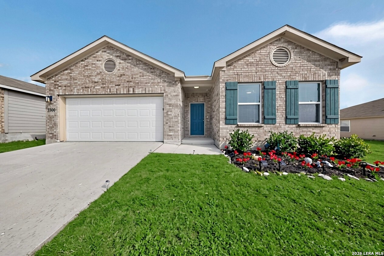 3300 Ridge Place Seguin, TX 78155 - Photo 1 of 40