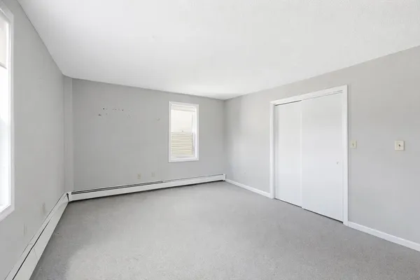 $2,000 | 146 Hecla Street, Unit 2, Uxbridge, MA 01569