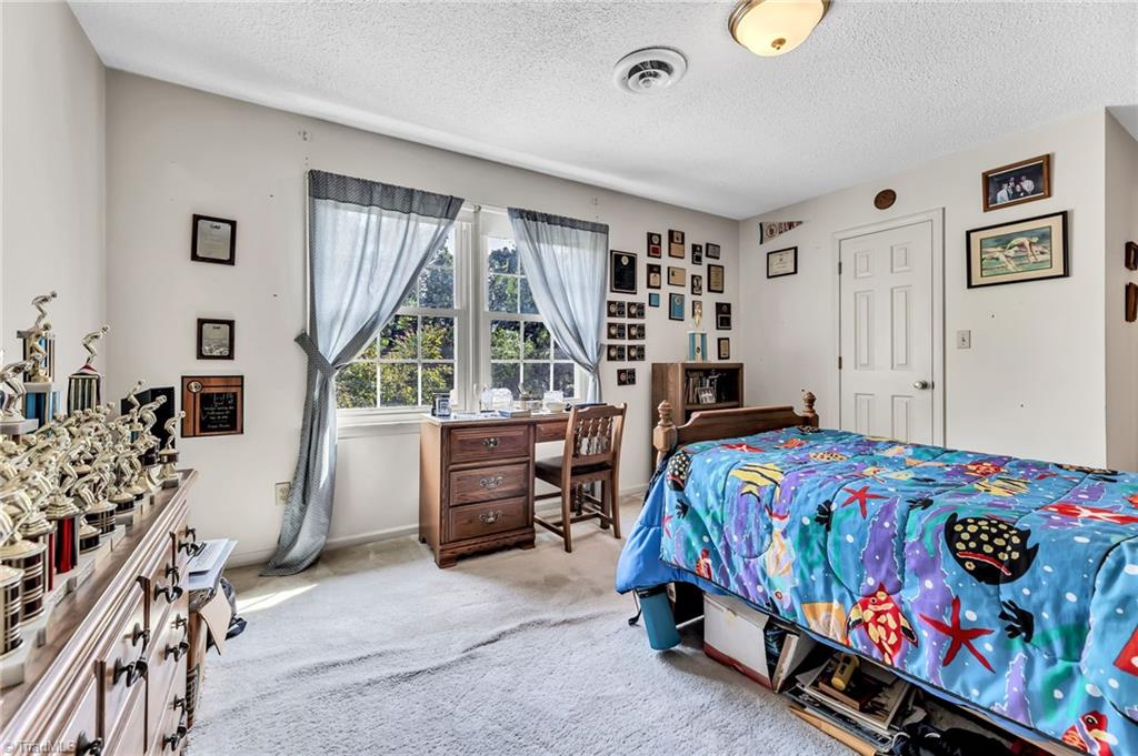 1512 Coventry Road High Point, NC 27262 - Photo 27 of 43 Gallery Image 27