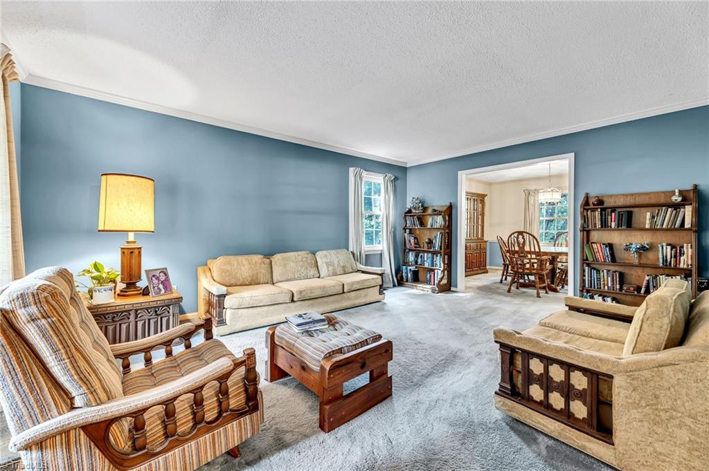 1512 Coventry Road High Point, NC 27262 - Photo 6 of 43 Gallery Image 6